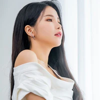 Kim Yong Sun ( Solar)