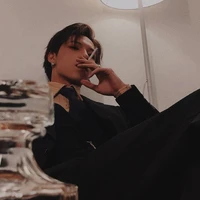 Chu Hoàng Duy ( ba anh)