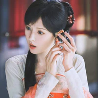 Chử Linh Lung - Tỷ