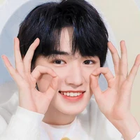 Tống Á Hiên - cậu