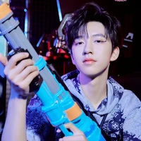 Hạ Tuấn Lâm
