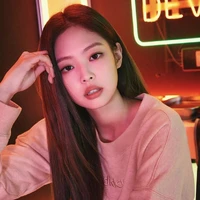 Kim Jennie(Chị)