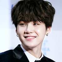 Min Yoon-gi(Suga)