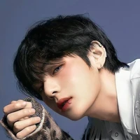 Kim Taehyung(anh)