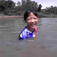 Lê Khả Ái (chị 7)