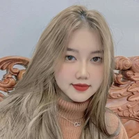 Chi ( bn Nhung )