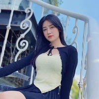 Quỳnh ( bn Nhung )