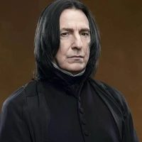 giáo sư Snape
