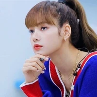Lalisa Manoban(Chủ Nhiệm )