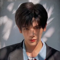 Hứa Diêu Trì / em trai Hứa Khải