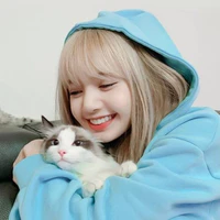 Lalisa Manoban (Cô)