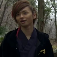 Kai: siêu nhân phép thuật đỏ