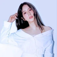 Kim Trí Tú [ Chị - Cô Ba ]