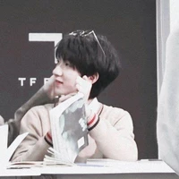 Hạ Tuấn Lâm ( Hạ Hạ)