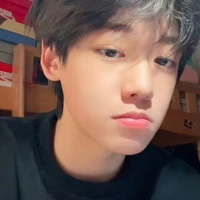 Tác Giả Thiếu I-ốt