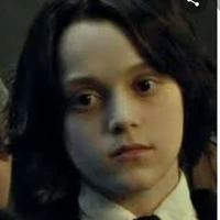 Severus Pnape // lúc bé //