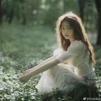 Dương Cẩm Linh/ bạn Lệ