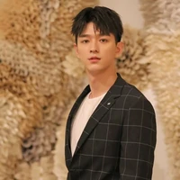 Thẩm Triết_ Grunt