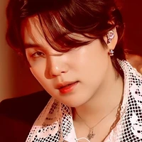 Min Yoongi ( Suga)