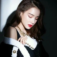 Nhã Phương (mẹ Tuấn)