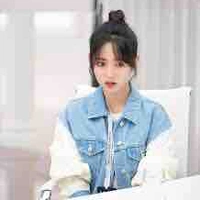 Kỉ Ngôn Linh( crush của nam chính)