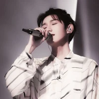 Vương Nguyên (anh họ của các cậu)