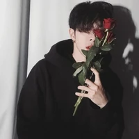 La Thang Hoàng[anh]Kin