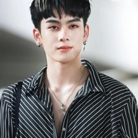 Santa Pongsapak