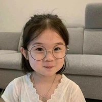 Vee(Tác Giả)