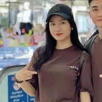 Quỳnh Moon