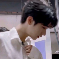 Hạ Tuấn Lâm