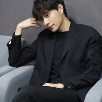 Vương Gia Vỹ(ba anh)