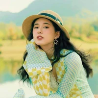 Lộ Tư[ em gái TC]