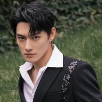 Uông Trác Thành/Y/