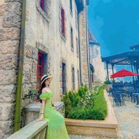 Thi Yến 