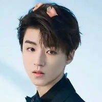 Vương Tuấn Khải