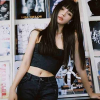 Hồng Lý Gia Vi