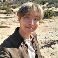 Jung HoSeok 