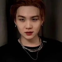 tác giả 😌( Min phu nhân )