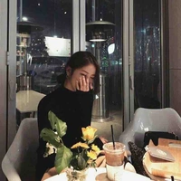 Mẹ Cô