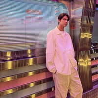 Bright (16t)