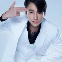sơn Tùng