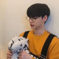 Bạn t/g cục súc
