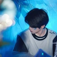 Thiên Hoàng Nhân Mã