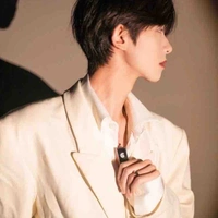 Hoắc Bạch Dương 