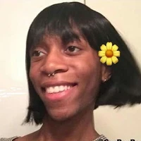 Con tác giả mất nết