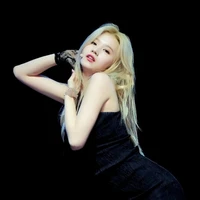 Minatozaki Sana