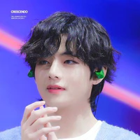 Kim Taehyung( V)