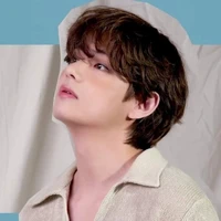 Kim Taehyung [ Tae ]