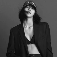 Lalisa/cô/